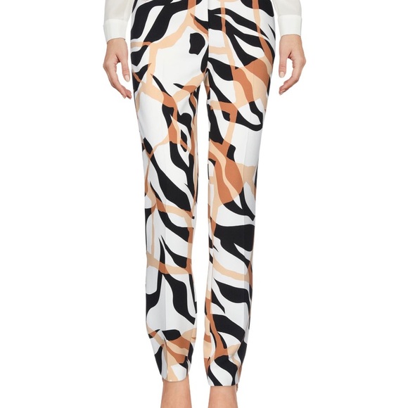 🆕💯AUTHENTIC ROBERTO CAVALLI CASUAL PANTS 🔥❤️ - Picture 2 of 6